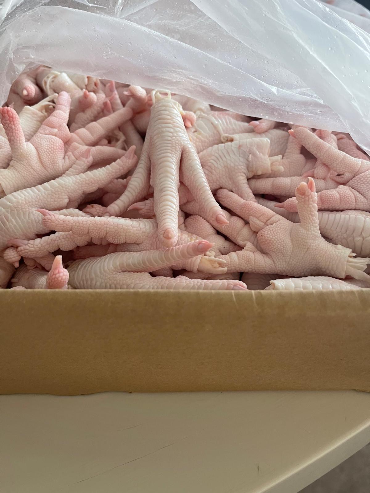 Frozen Premium Grade a Halal Chicken Feet & Paws Vacuum Pack