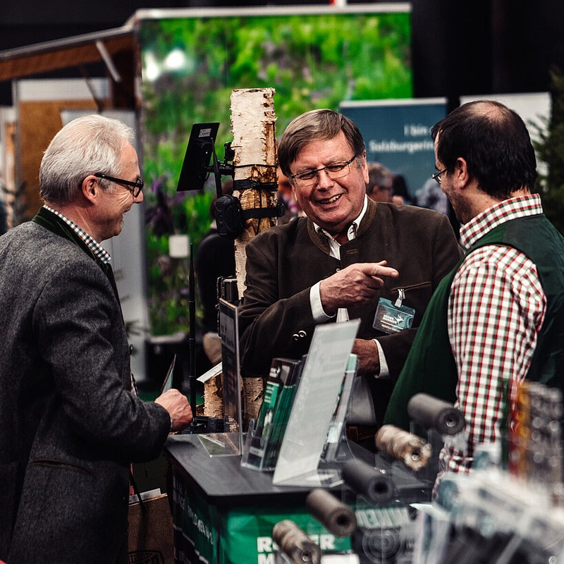 Inside Hohe Jagd & Fischerei: B2B Key Insights - 1