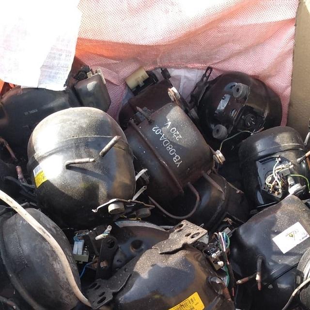 AC Fridge Compressor Scrap