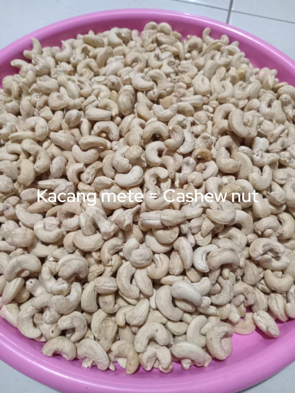 Premium Whole Cashew Nut WW 320