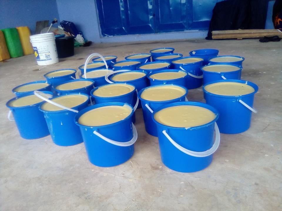 Unrefined and refined Shea Butter