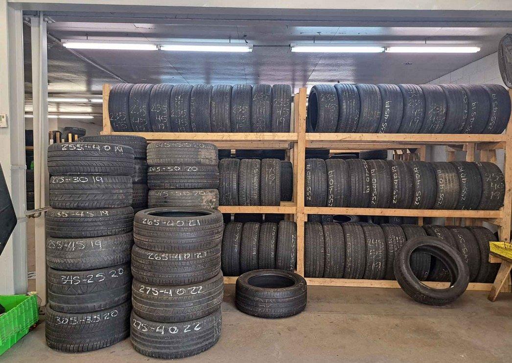 Used car tires for sale (Passenger Cars) Used truck tires for sale (Light Trucks) Used truck tires for sales (Trucks & Buses) Used car tires for sale (Passenger Cars)