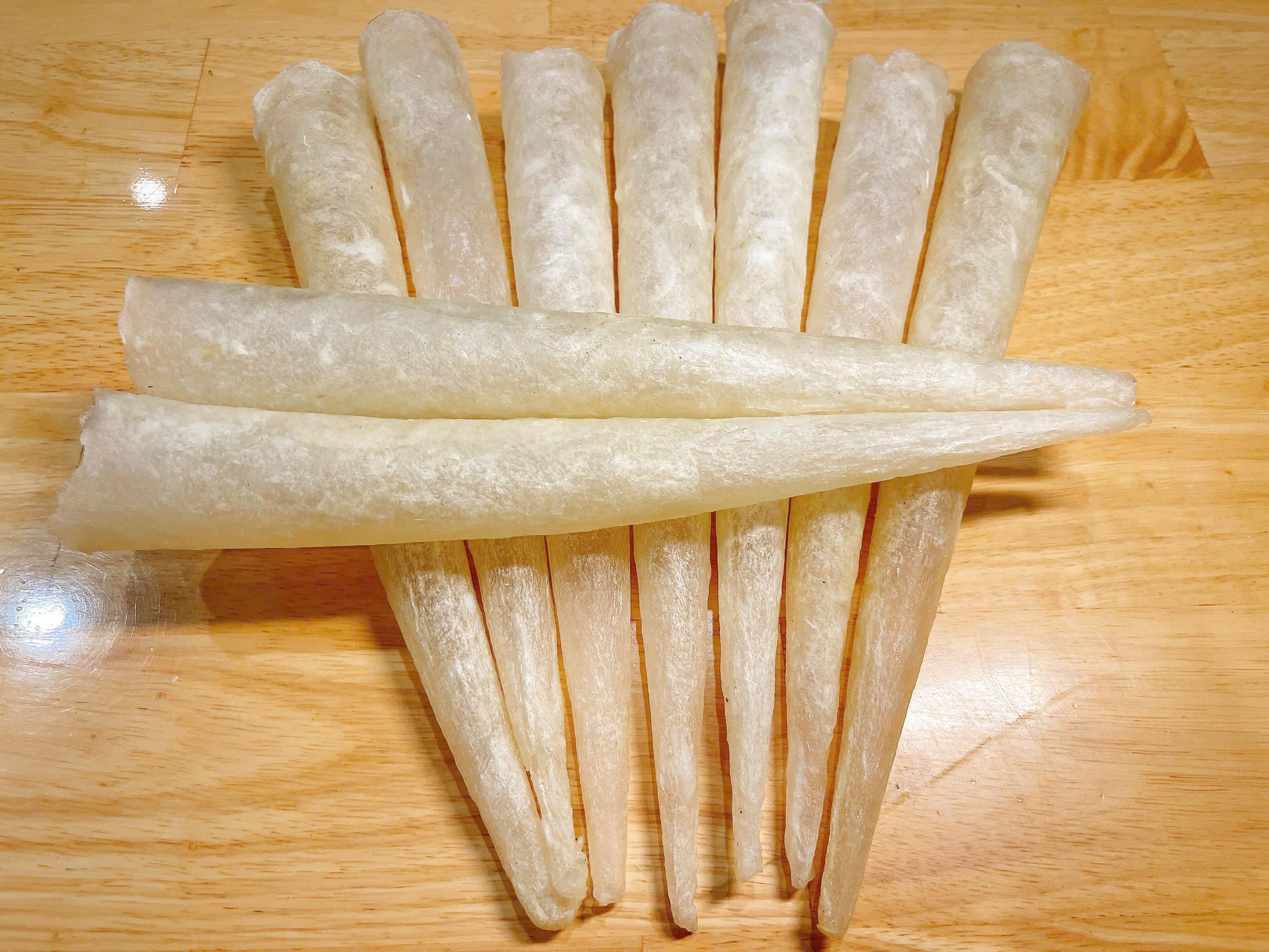 Dried Fish Maw, High quality dried fish maw 100% natural ingredient, no chemical Moisture <3%