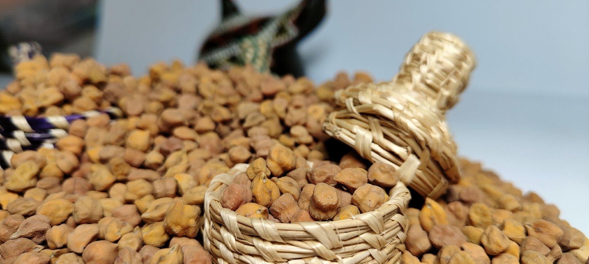 2024 New Crop Ethiopian Origin Desi Chickpeas Premium Quality Bulk Dried Machine Cleaned and Polished Kabuli Type