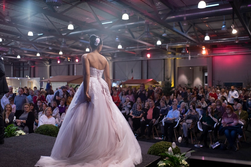 Unlock Sag ja!: Must-Know B2B Event - 1